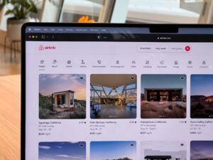 Airbnb homepage
