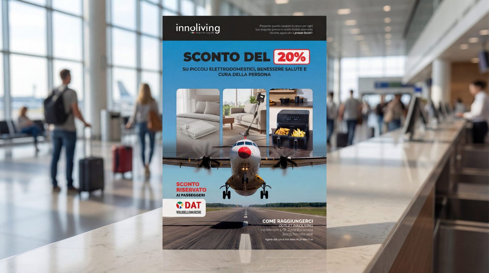 Mockup frontale del volantino A5 Innoliving x DAT: gerarchia visiva immagine–sconto–informazioni logistiche